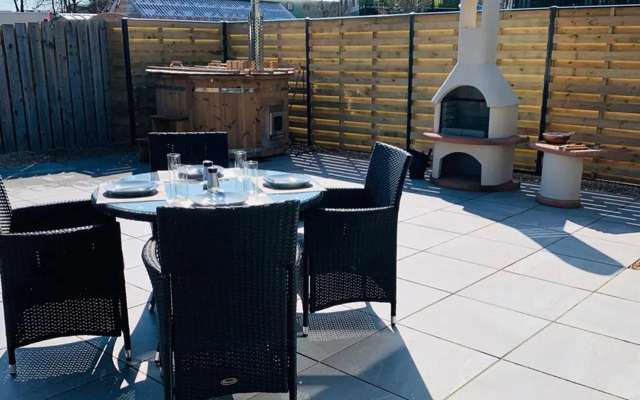 Springhouse Country Park