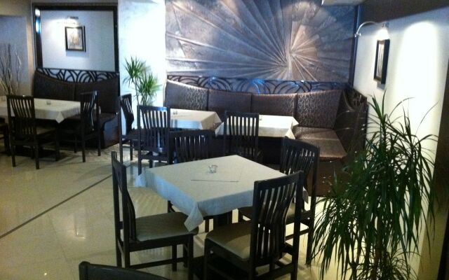 Selena Beach Family Hotel