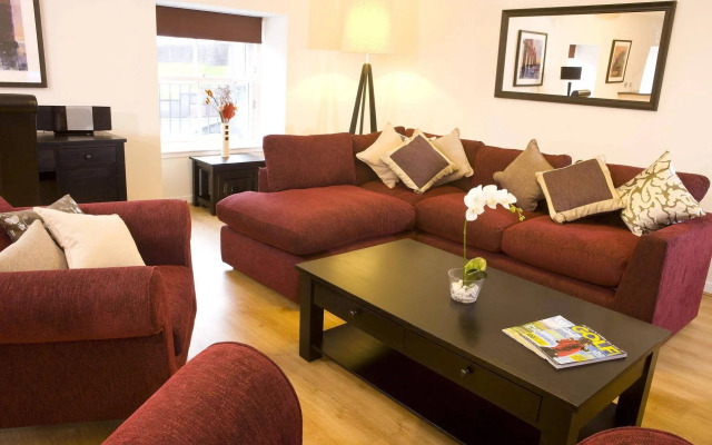 Inverness City Suites