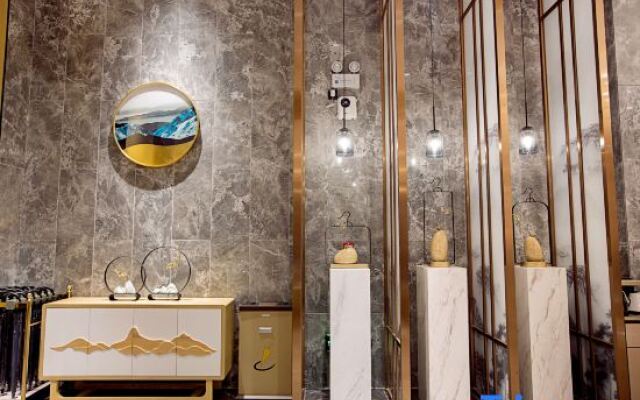 Kunlun Leju Select Hotel