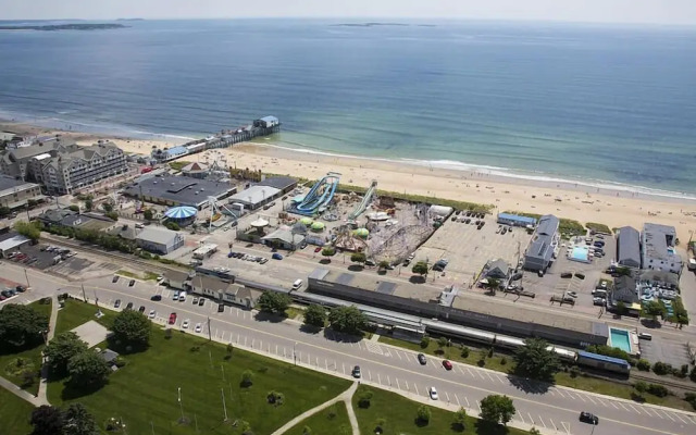Sandcastle Inn & Motel