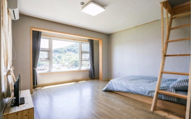 Gapyeong Ideungbyeong Pension