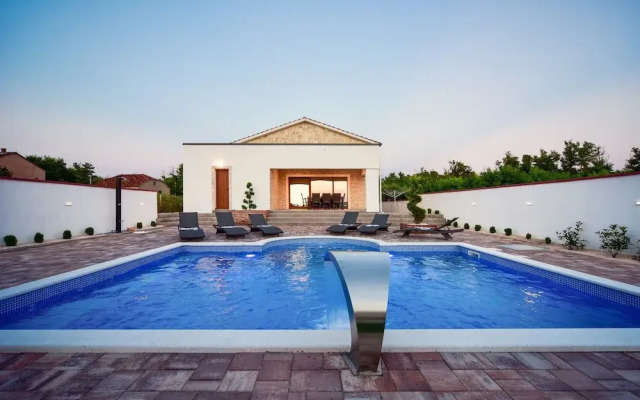 Villa Mery