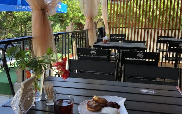 Guest House Panorama