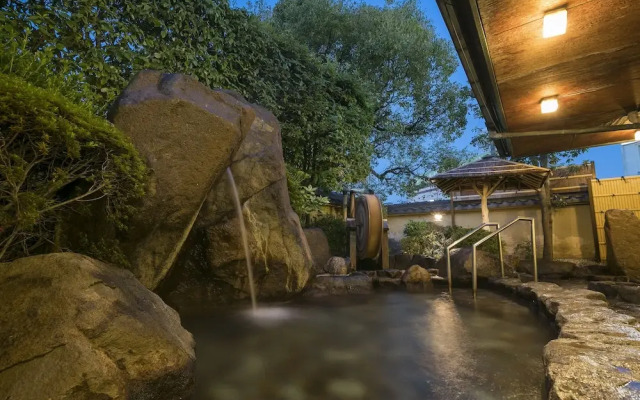 Nara Park Hotel
