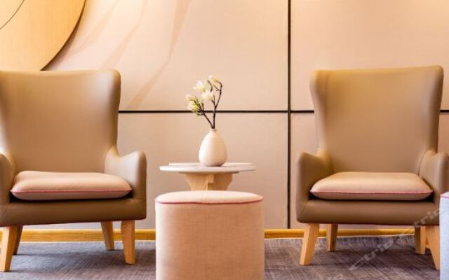 Home Inn Shenyang Tiexi Plaza Metro Station