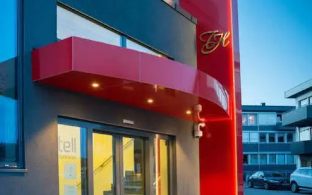 Tino's Hotel