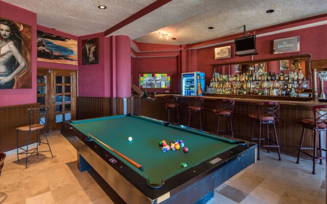 Hotel San Carlos Plaza