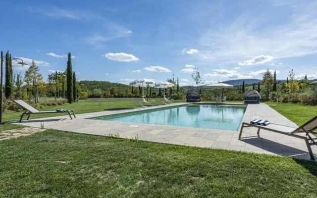Villa Benedetto Comfortable Holiday Residence