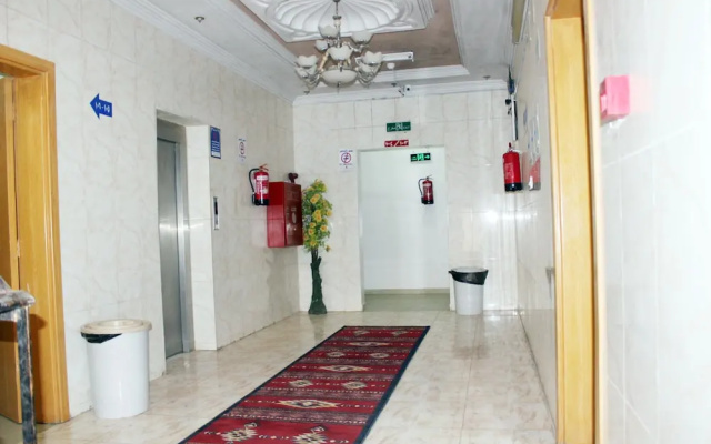 Al Eairy Furnished Apartments Qassim 3