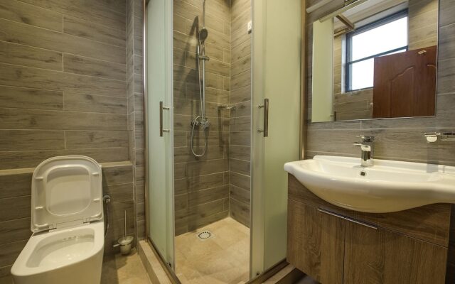 Lexor Apartments