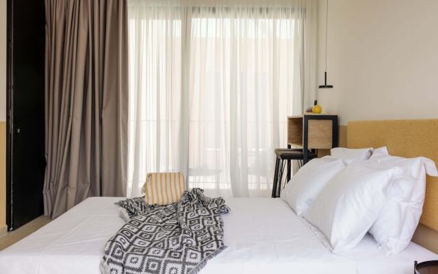 Marea Suites