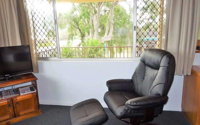 Haven Waters Motel & Apartments