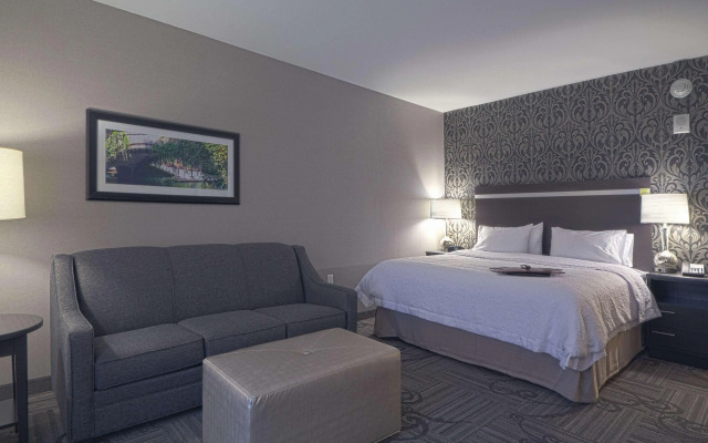 Hampton Inn & Suites Columbus/University Area