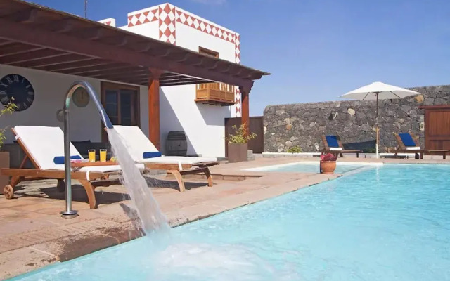 Casa Rural Hero With 5 Bedrooms and 4 Bathrooms