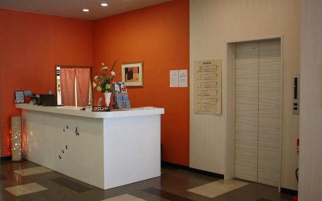 Sakuraya – Lobby – Hatsukaichi