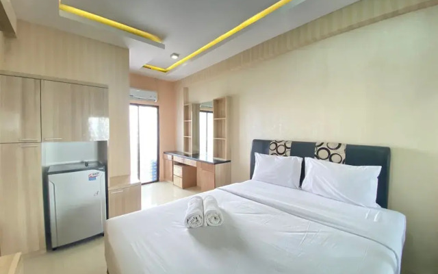 Simply 3BR Apartment at Gateway Ahmad Yani Cicadas