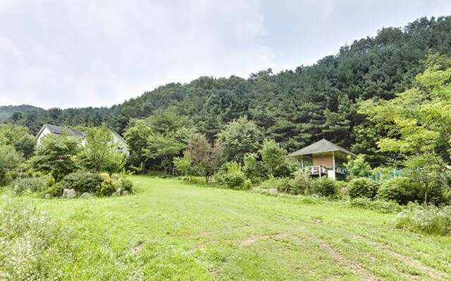 Yeoju Haneuljeongwon Pension