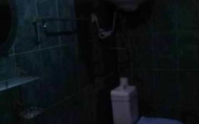Tonchi Guest house
