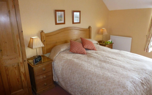 Summerhill Hotel