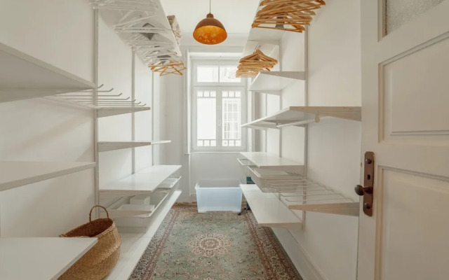 Downtown Retro Bolhao by Vacationy