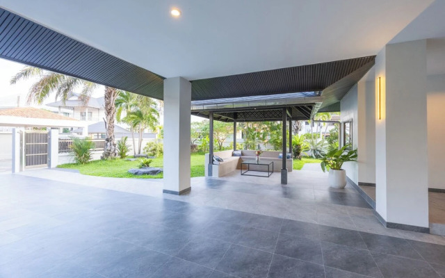 Villa Waree minutes to City and Beach