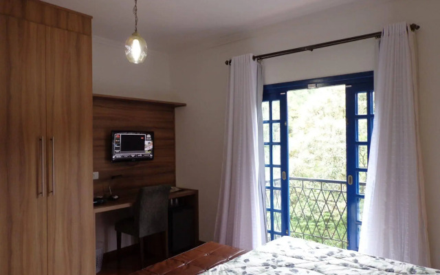 Golden Forest Pousada