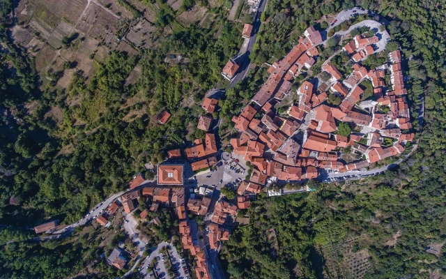 Awesome Home in Labin With Wifi and 2 Bedrooms
