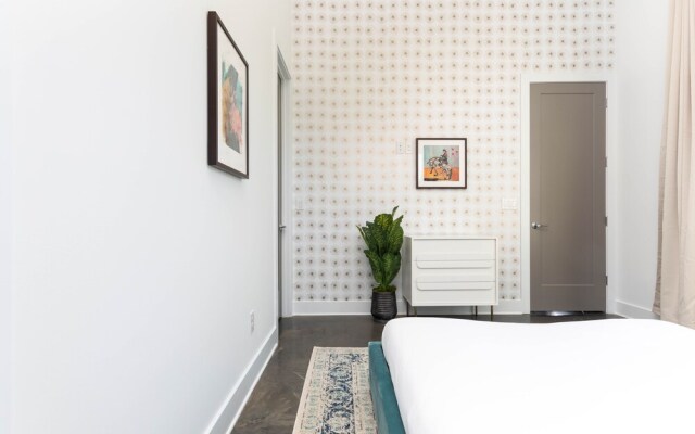 Domio Sylvan Park Spacious 8BR 2 Houses