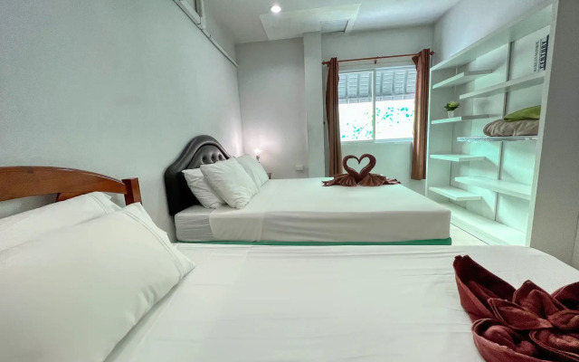 SR Sea View Apartments