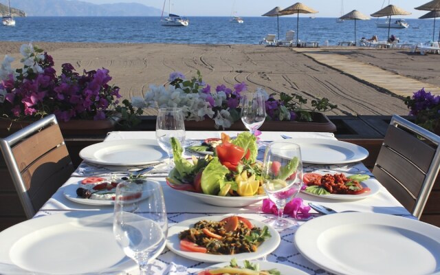 Ekincik Beach Hotel