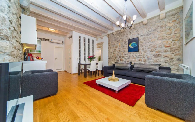 Stradun Apartments