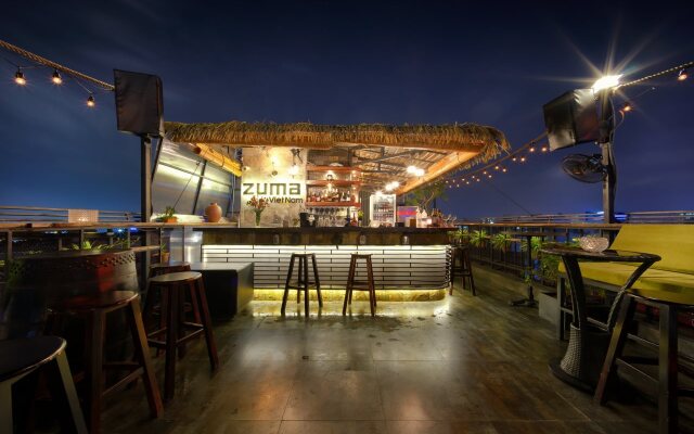 Della Boutique Hotel