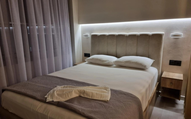 Iris City Center Premium Studio