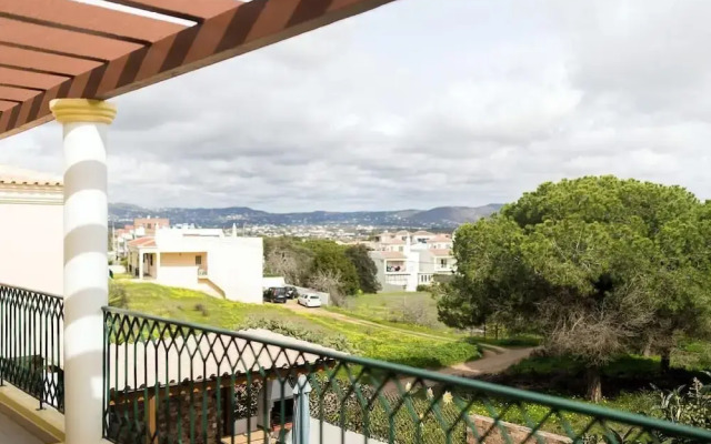 Moradia V3 Férias No Algarve Com Jacuzzi Privado