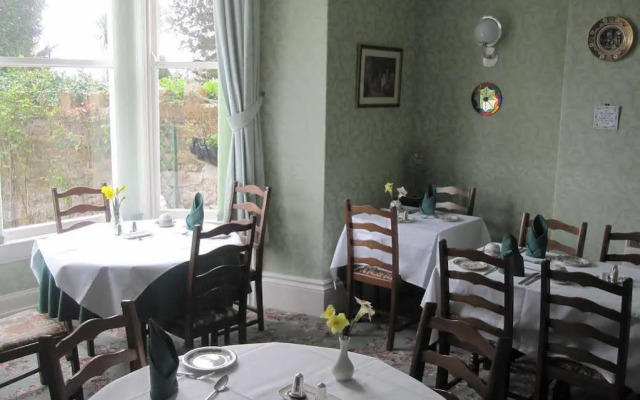 Bron Orme Hotel