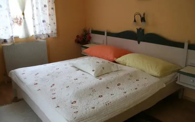 Gasthof zum alten Jagdschloss