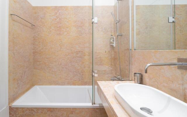 Baixa Cozy 2BR with AC - by LU Holidays