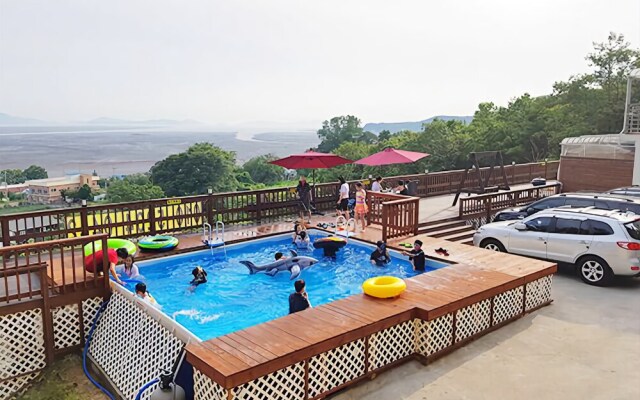 Ganghwa Hill Mare Pension