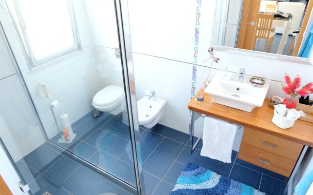 House With in Partinico With Wonderful sea View Enclosed
