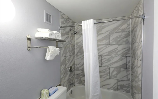 Super 8 By Wyndham Manassas
