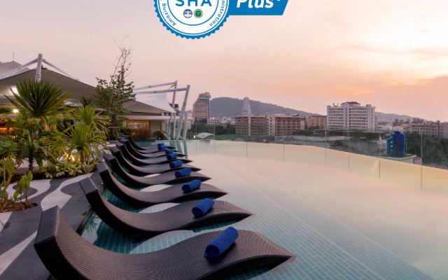Journeyhub Phuket Patong Hotel