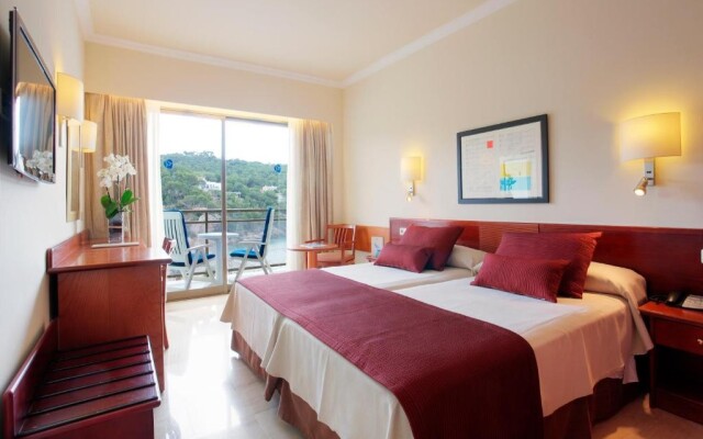 Grupotel Playa Camp de Mar - Adults Only