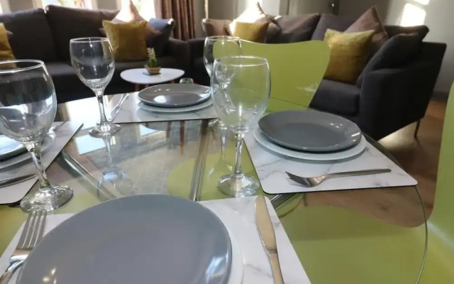 Burnbank House - Hamilton