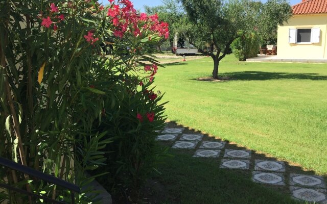 AnthosGuestHouses