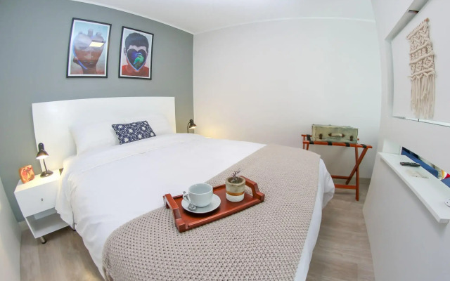 Trendy Host Stelar Miraflores