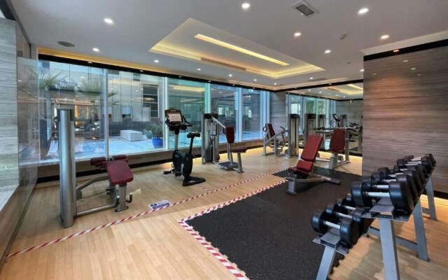 Marco Polo - Chic Studio with Balcony and Spa, Canal Views