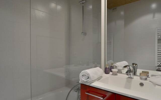 Residence Saintjacques Refurnished Divisible Studio for 4 People of 28 mÂ² on the Slopes Rs220