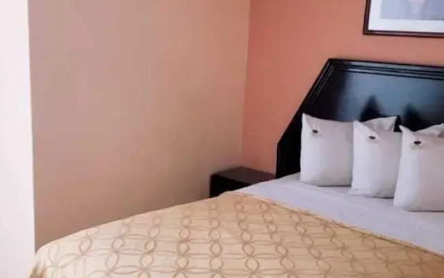 Hotel Suites Royal