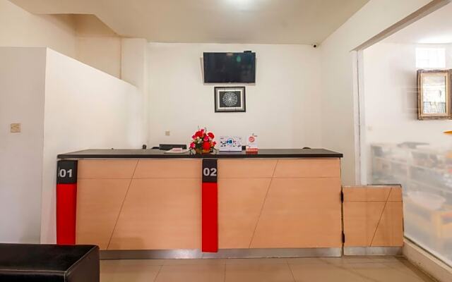 RedDoorz near Exit Toll Moh Toha